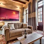 Laparelli Suites: Luxury 3 Gasthof