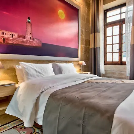 Laparelli Suites: Luxury 3 Guest house